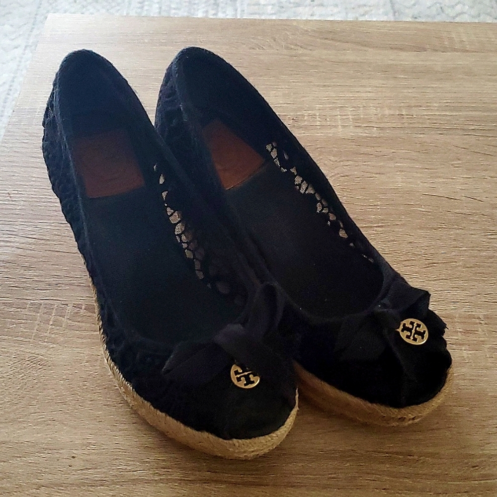 Tory Burch espadrille shoes.6.5.